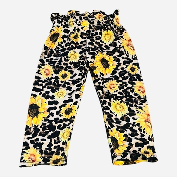 Girls 12-18 Months Sunflower/leopard Print Pants with Yellow Bow ruffled waist - Picture 2 of 10